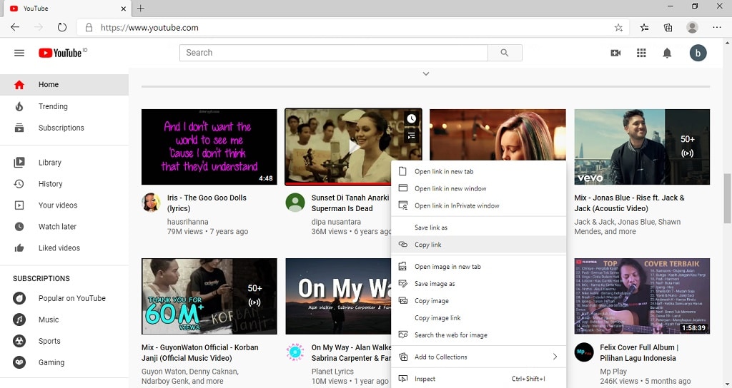 membuka youtube pada browser